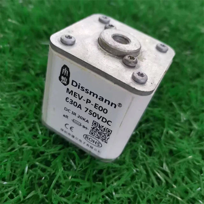 High Current Rating Fuse 630Amp Ceramic Square Fuse